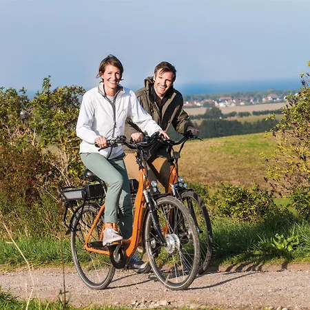 Отель A-rosa Ostseehotel 4*