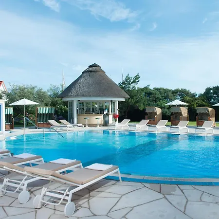 Отель A-rosa Ostseehotel 4*